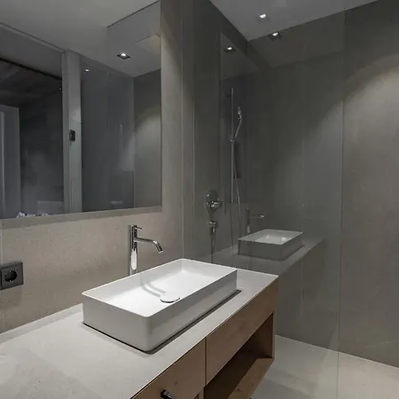 Seehotel Bellevue By Keyone 젤암제