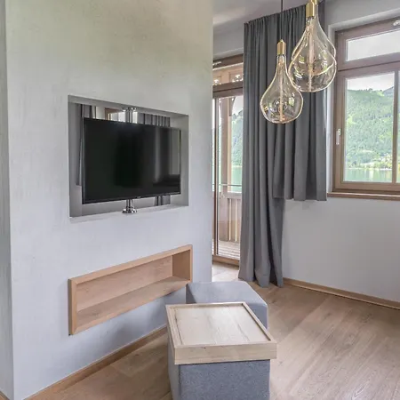 Seehotel Bellevue By Keyone 젤암제